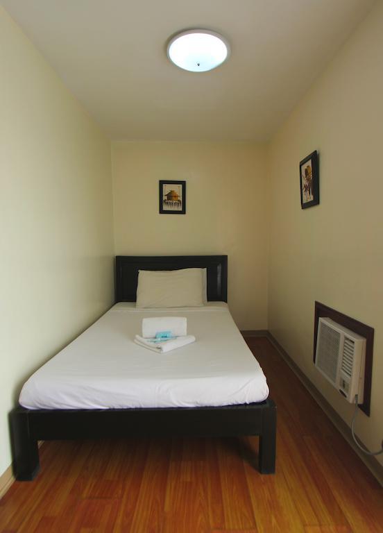 Hotel Isabelle Royale Makati Makati City Zimmer foto