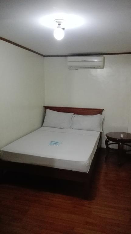 Hotel Isabelle Royale Makati Makati City Exterior foto
